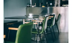 Jakie krzesło do blatu 90 cm - idealne wysokości dla komfortu